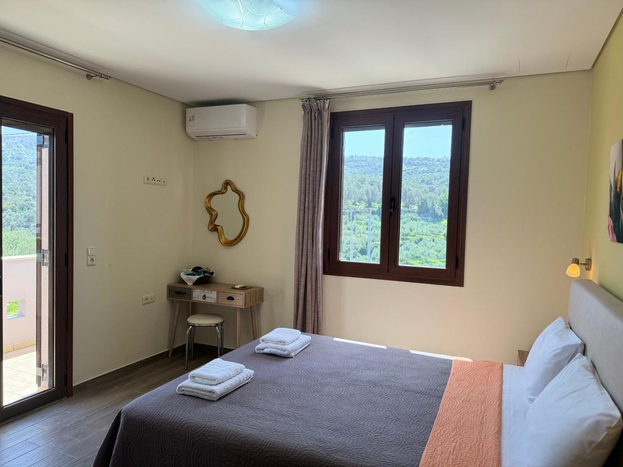 Villa Saint George Maroulás Esterno foto