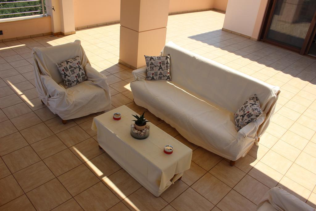 Villa Saint George Maroulás Esterno foto