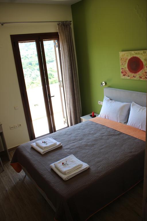 Villa Saint George Maroulás Esterno foto